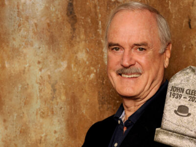 JOHN CLEESE